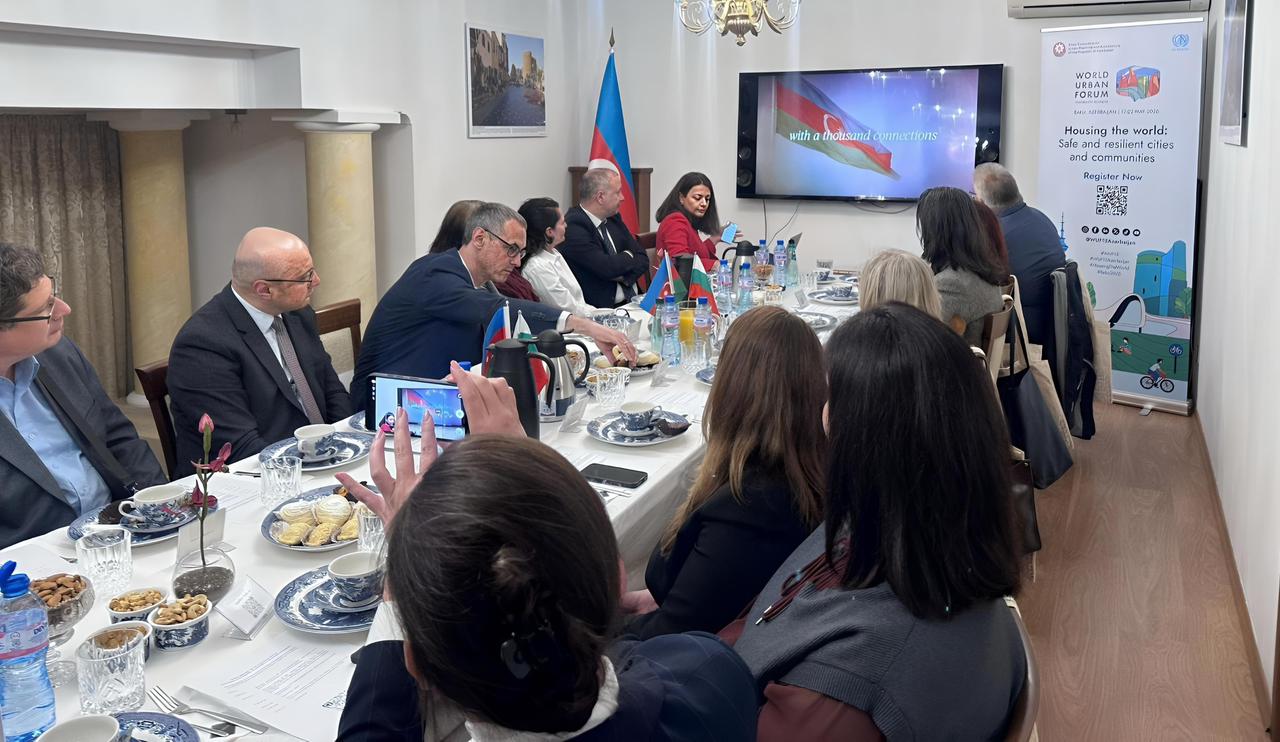 Sofiya şəhərində “Bolqarıstan universitetləri və akademik dairələri üçün şəhərsalma üzrə WUF13 tədbirinə dair işçi səhər yeməyi” adlı tədbir təşkil olunub Xeber basligi